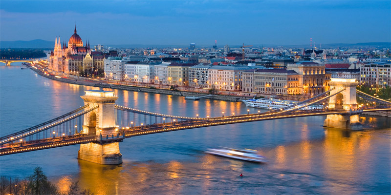 Crossing the Danube, MIA in Belgrade